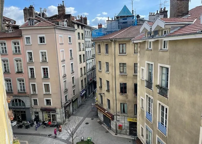 3 En Hyper Centre De Гренобль